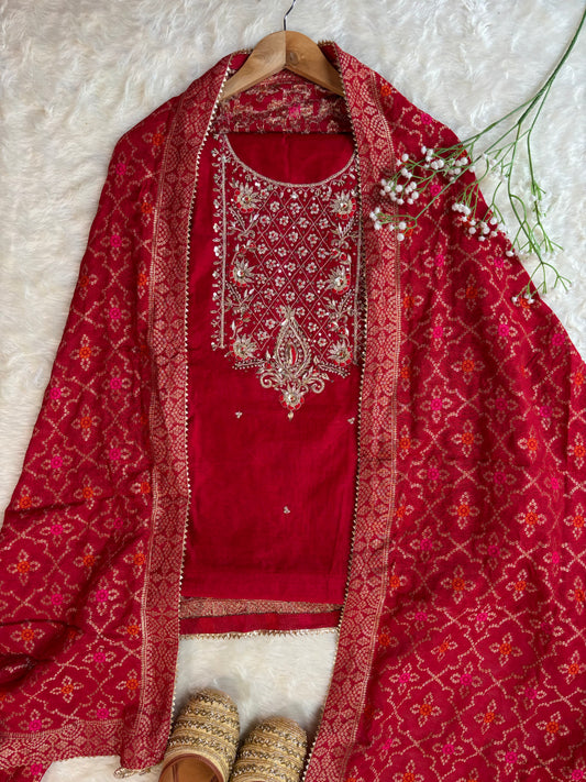 The Grace of Banarasi, The Charm of Chanderi