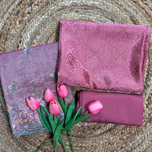 Tissue jacquard fabric with self weaving all over.