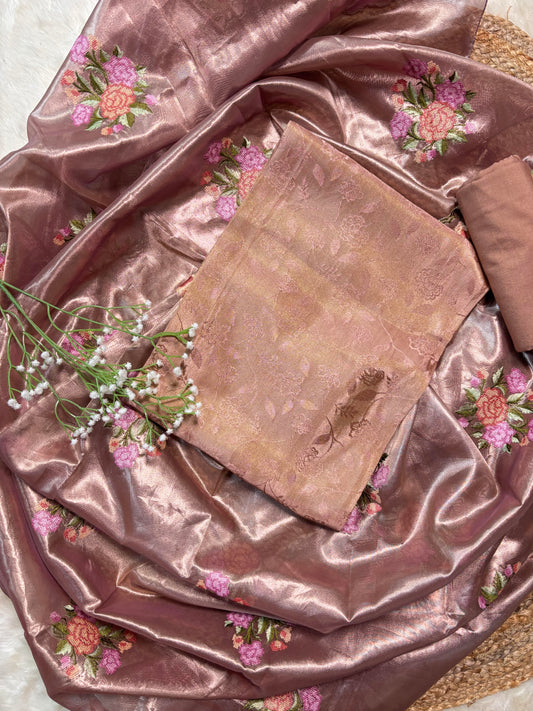 Lightweight Peach Suit for Festive Look