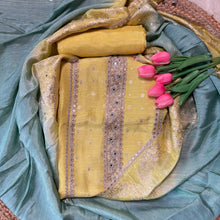 Chanderi Silk Kurta with Ombre Dupatta