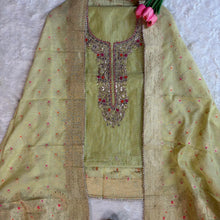 Chanderi Embroidered Kurta with Banarasi Dupatta